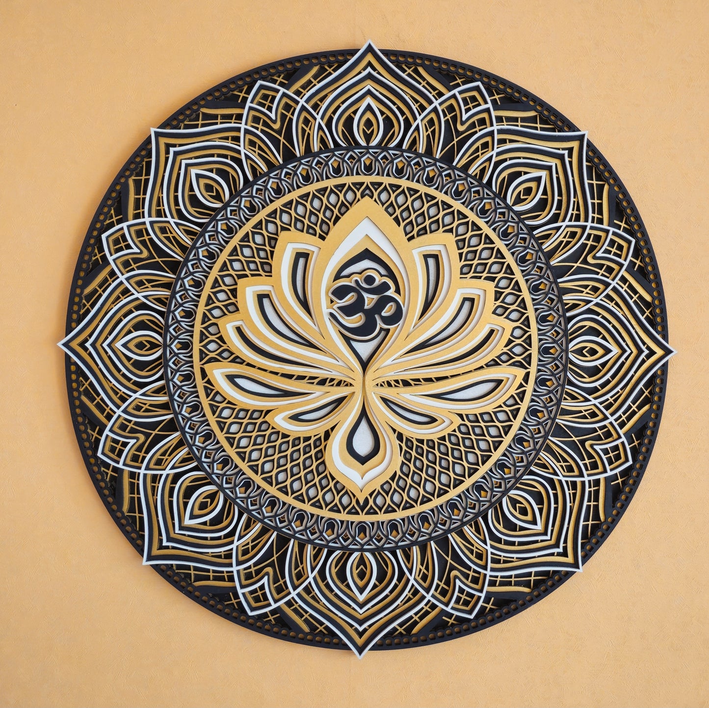 Mandala z Kwiatem Lotosu i symbolem Om ॐ